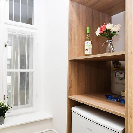 Very Central Apartment Close To Basilica Budapeste Exterior foto